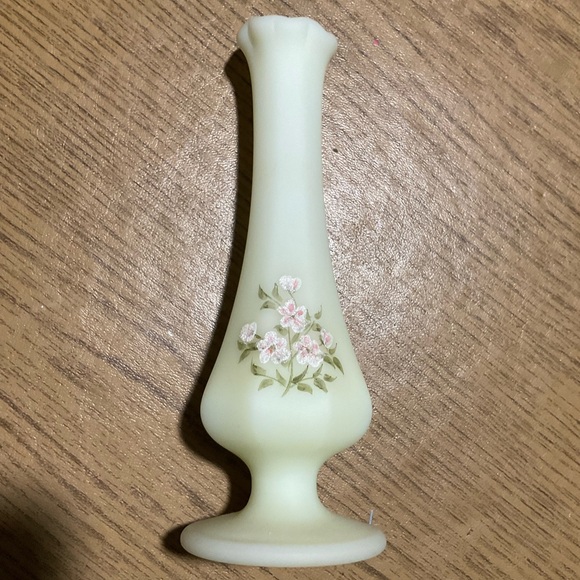 Fenton. Hand painted swung vase. - Picture 2 of 6